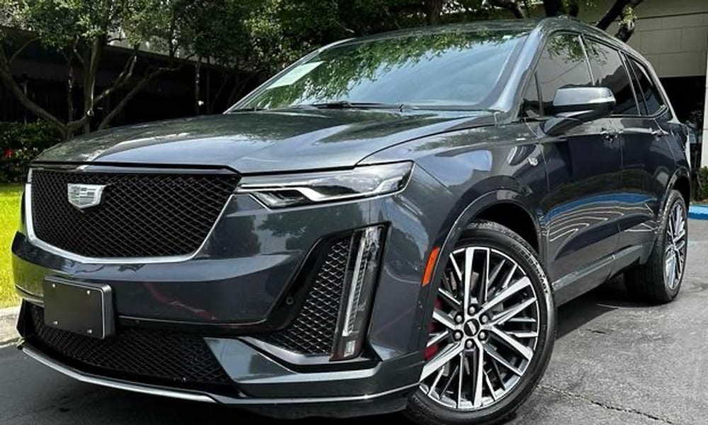 Cadillac XT6