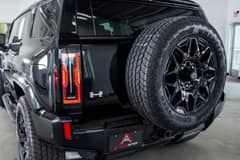 GMC Hummer EV photo 12
