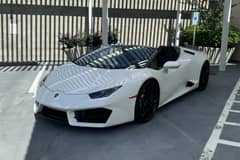 Lamborghini Huracán Spyder photo 2