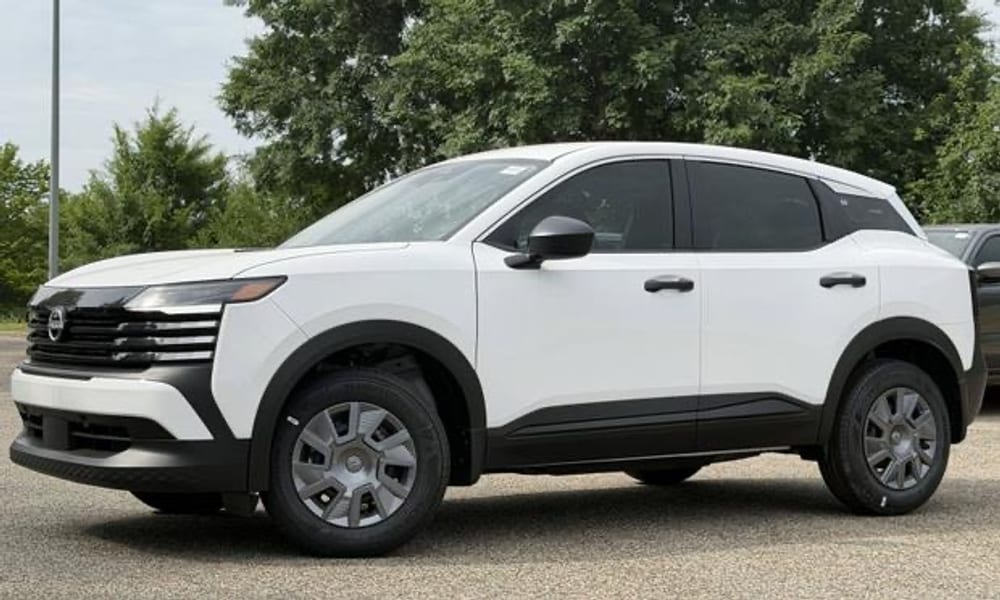 Nissan Kicks SV, available to rent in Houston