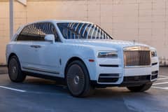 Rolls-Royce Cullinan photo 2