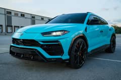 Lamborghini Urus photo 2