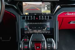Lamborghini Urus photo 8