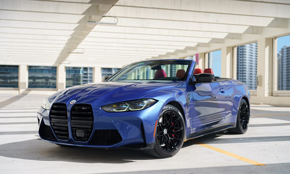 BMW M4, blue, red interior, for rent in Miami