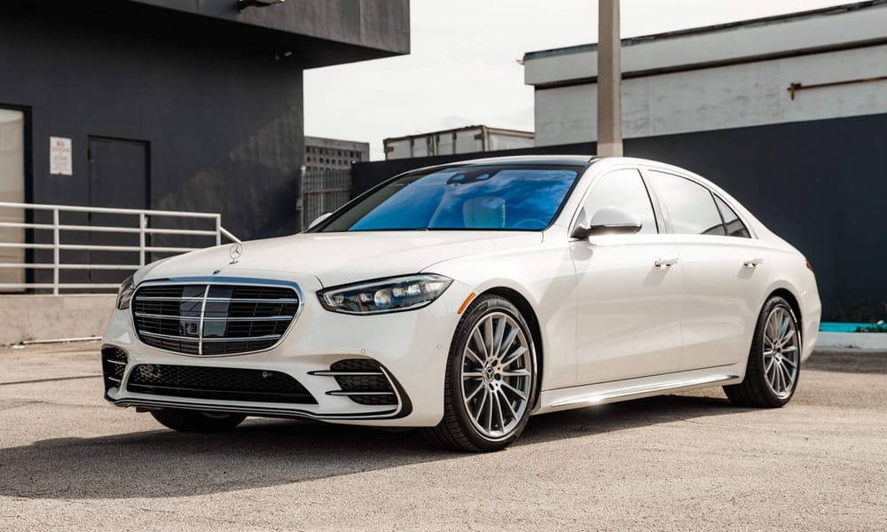 Mercedes-Benz S580, white, white interior, for rent in Miami