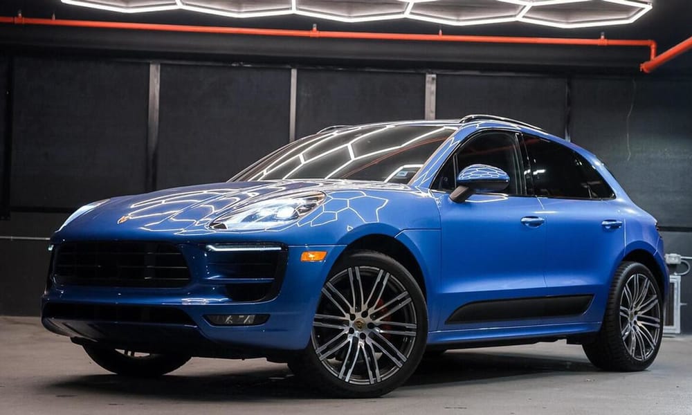 Porsche Macan GTS, blue, black interior, for rent in Miami