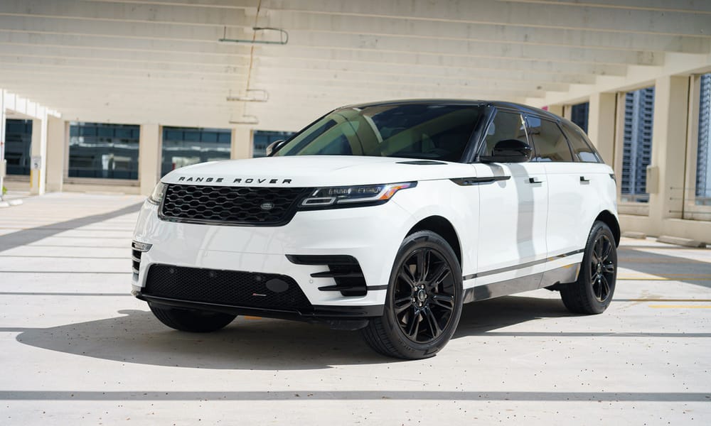 Range Rover Velar, white, for rent in Miami